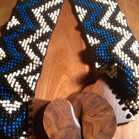 Southwestern Handcrafted Seed Beaded Belt With Wooden Buckle main image 4